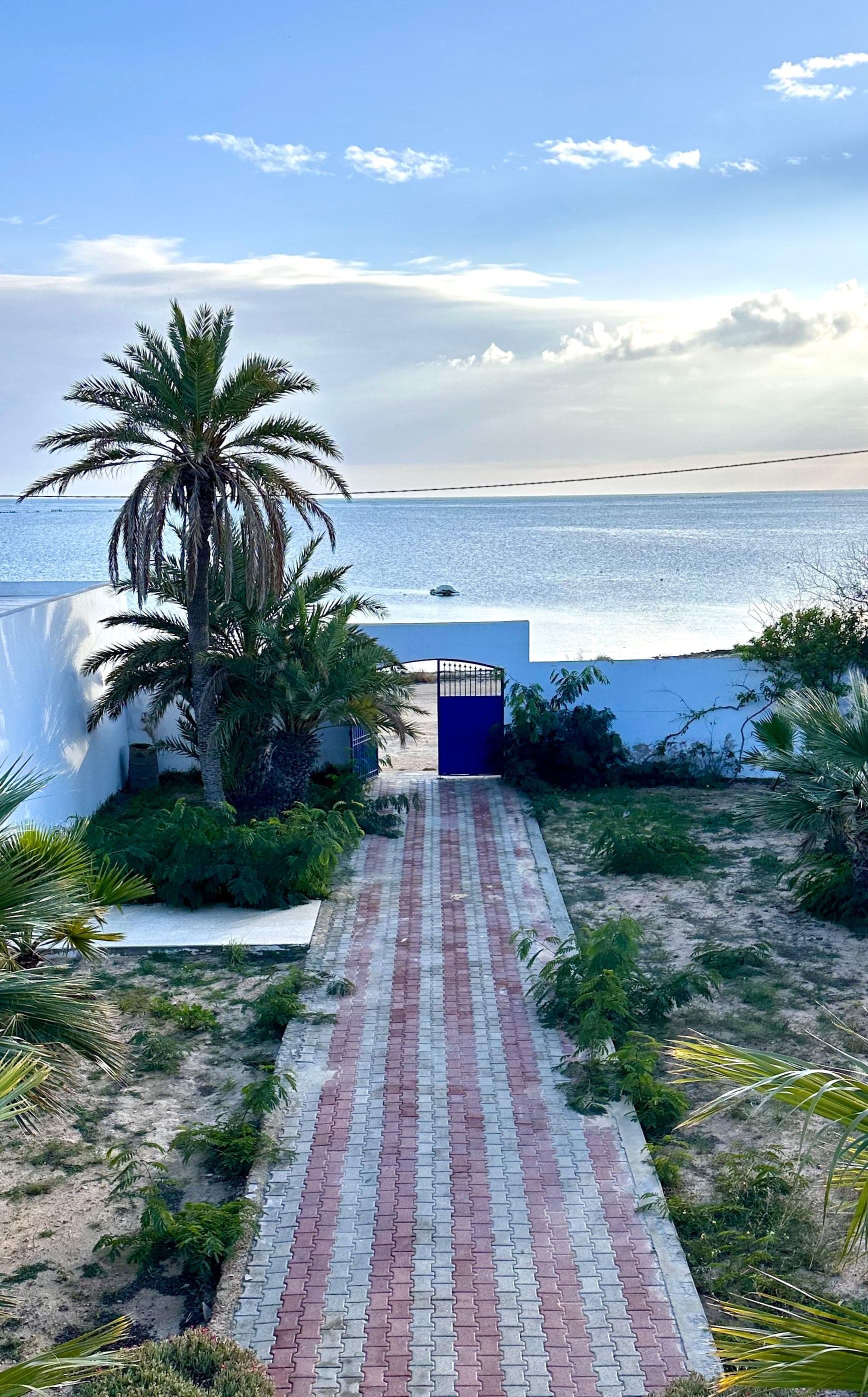 Kerkennah, Tunisie - Villa Avec Piscine Pieds Dans l’eau - 1